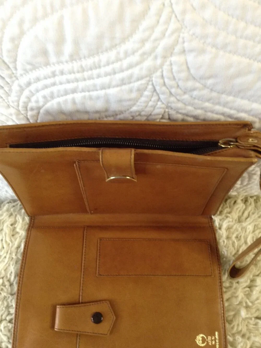 VTG Aries Leather Wallet/Executive Clutch Organizer Professional Collegiate Chic
